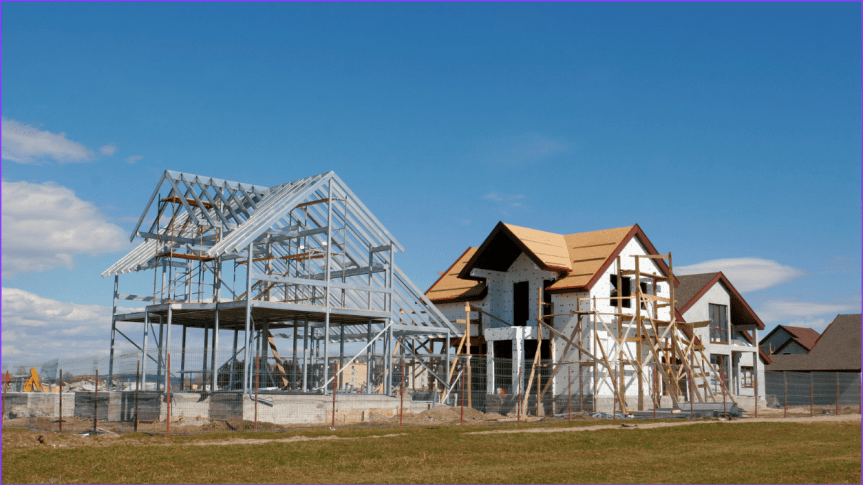 Case pe structură&nbsp;metalică